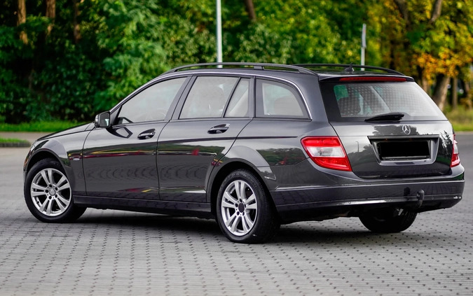 Mercedes-Benz Klasa C cena 23900 przebieg: 356000, rok produkcji 2010 z Żagań małe 254